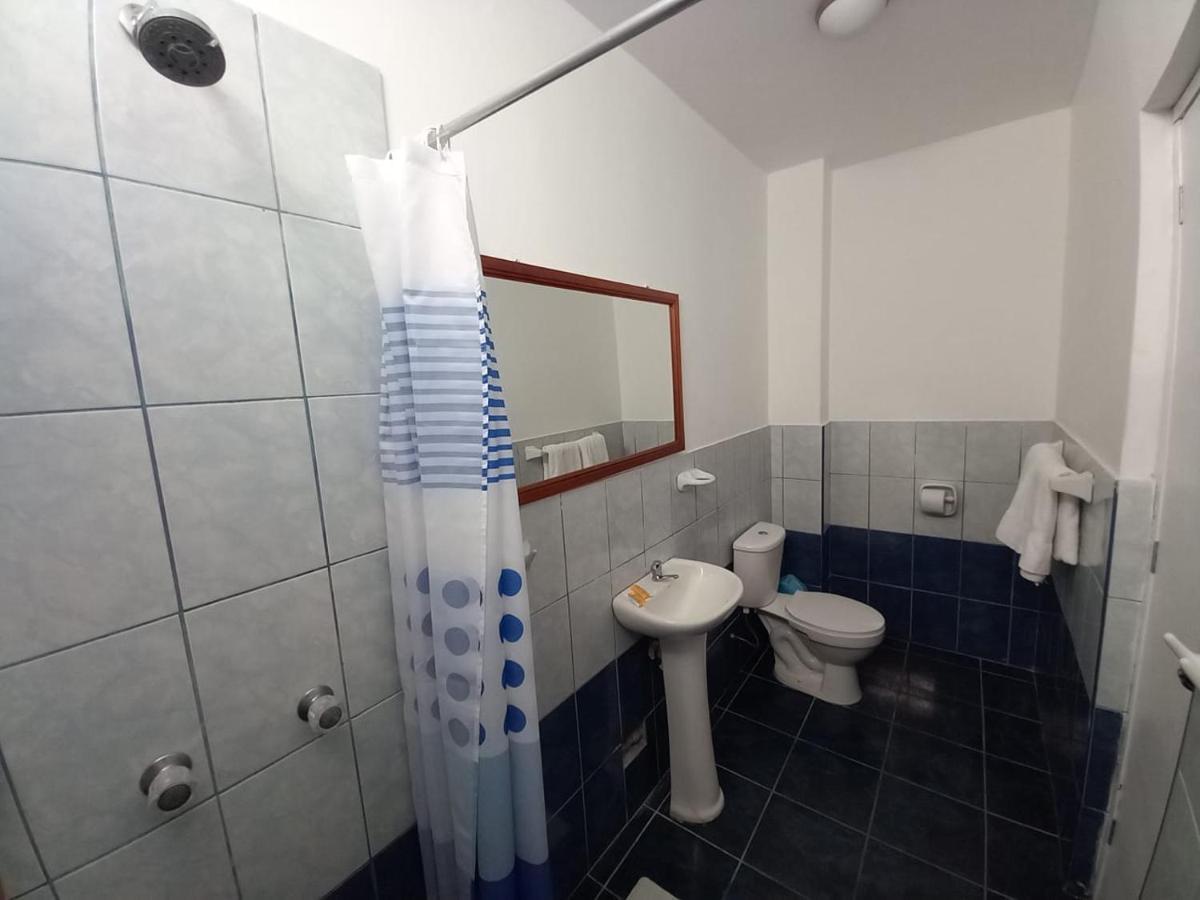 Hostal Los Frayles 帕拉卡斯 外观 照片