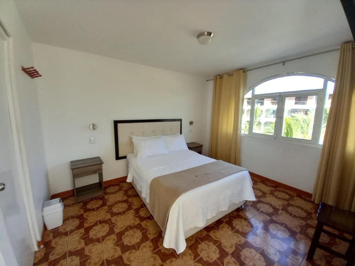 Hostal Los Frayles 帕拉卡斯 外观 照片