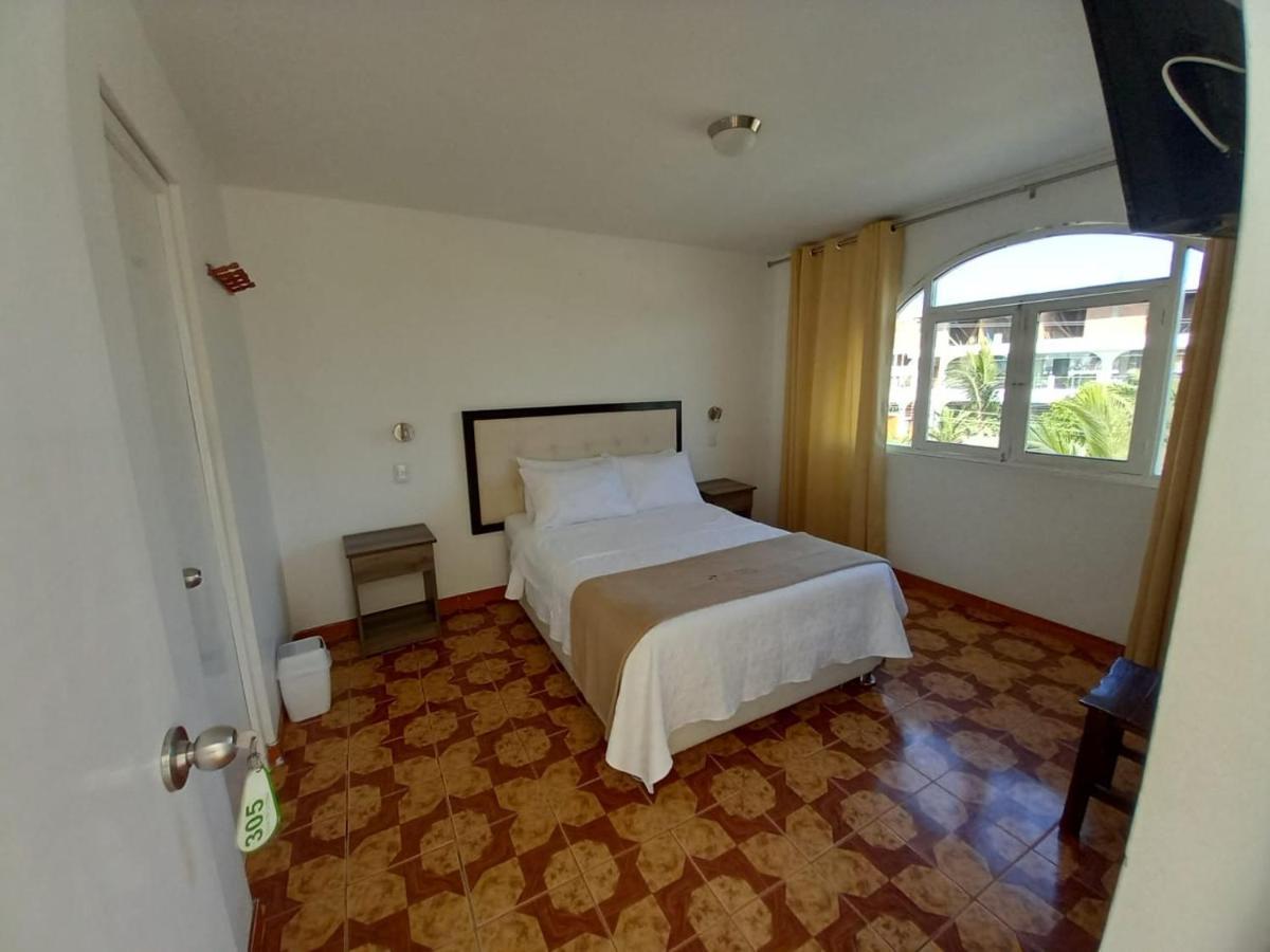 Hostal Los Frayles 帕拉卡斯 外观 照片