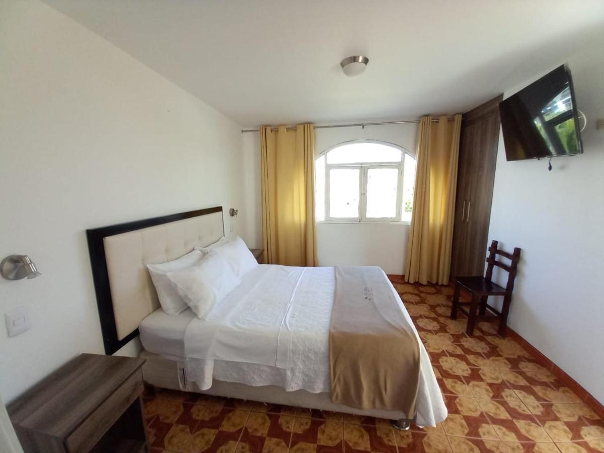 Hostal Los Frayles 帕拉卡斯 外观 照片