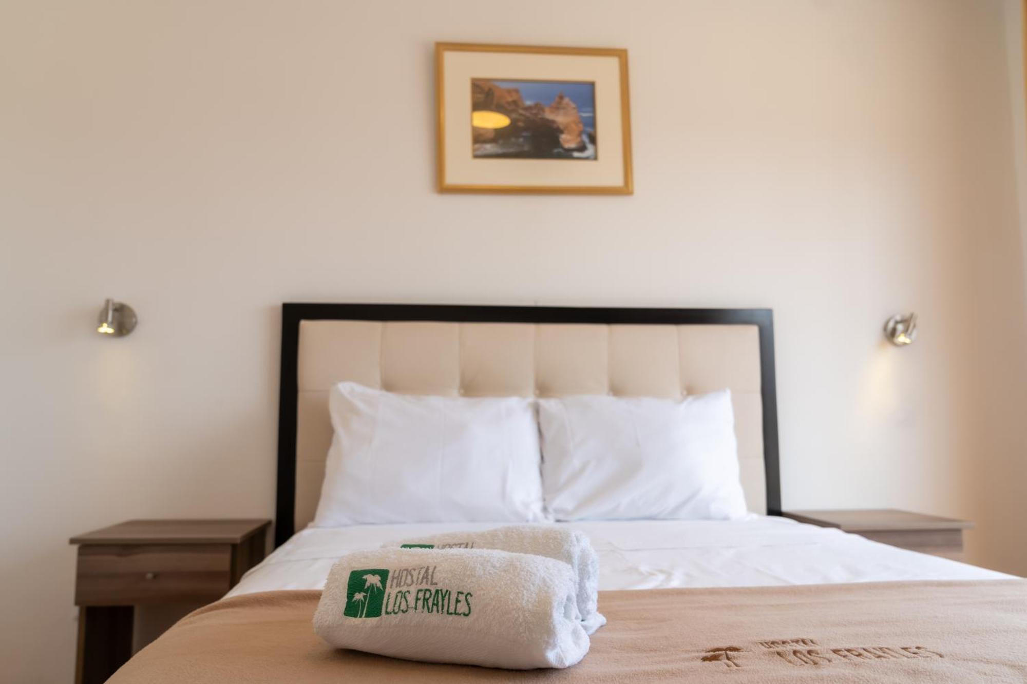 Hostal Los Frayles 帕拉卡斯 外观 照片