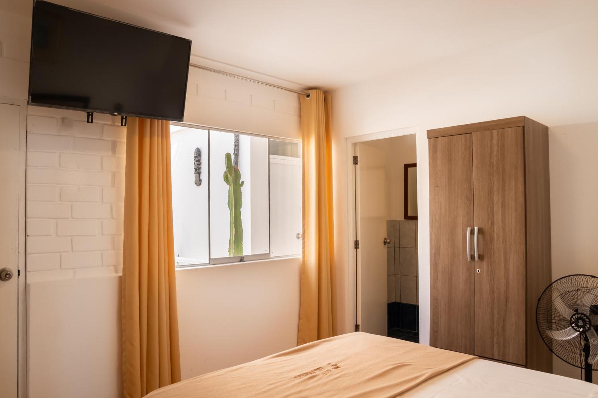 Hostal Los Frayles 帕拉卡斯 外观 照片