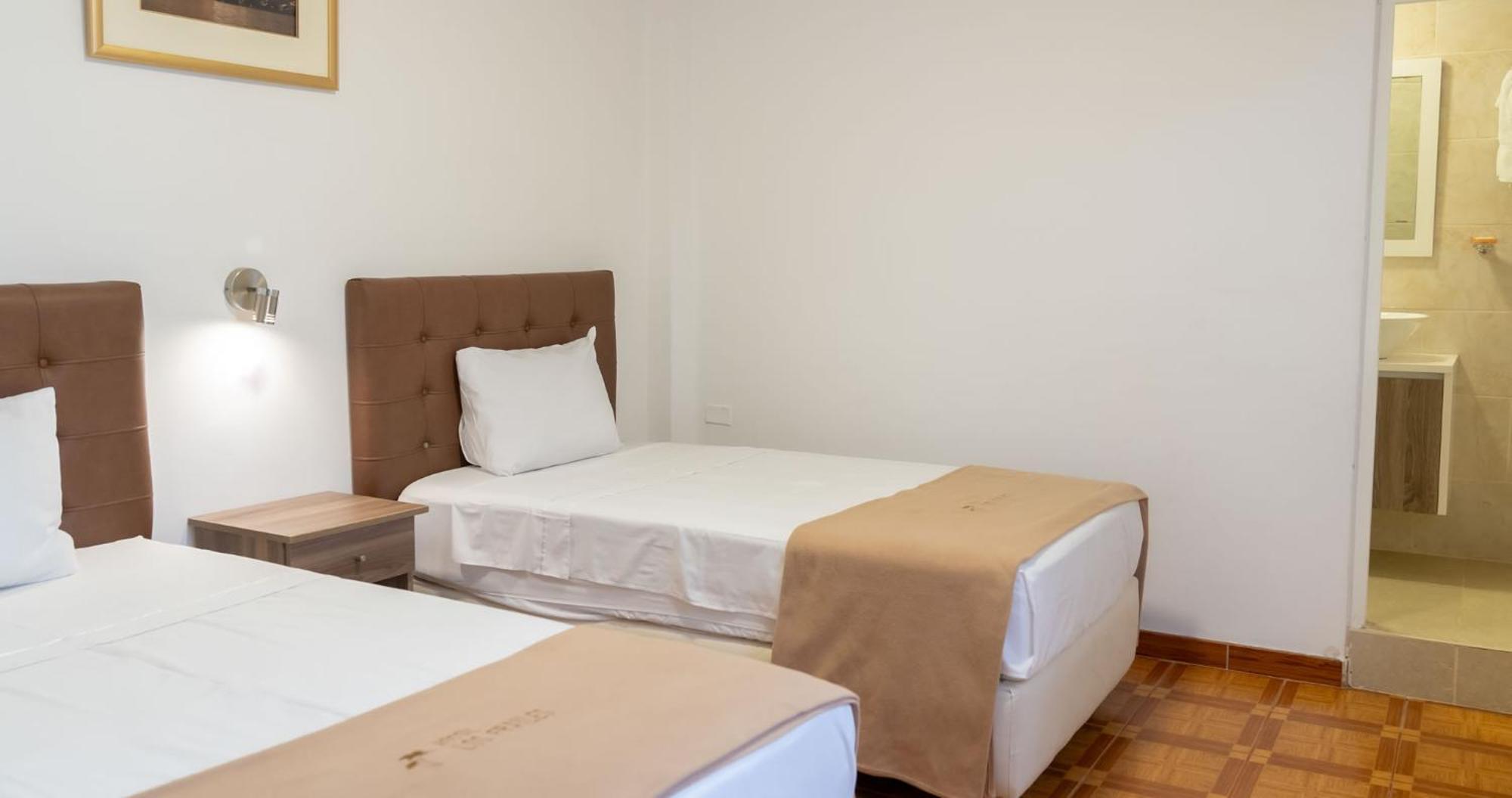 Hostal Los Frayles 帕拉卡斯 外观 照片