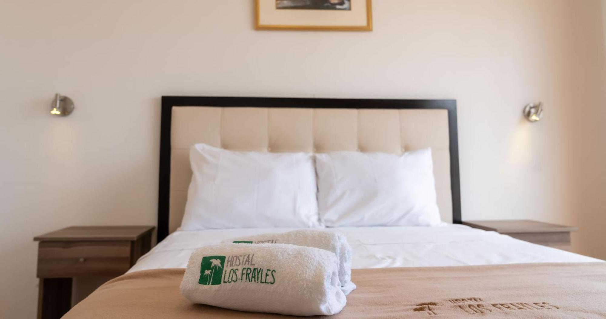 Hostal Los Frayles 帕拉卡斯 外观 照片
